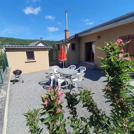 gite des jardiniers Fumay Extérieur photo