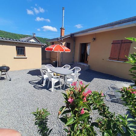 gite des jardiniers Fumay Chambre photo