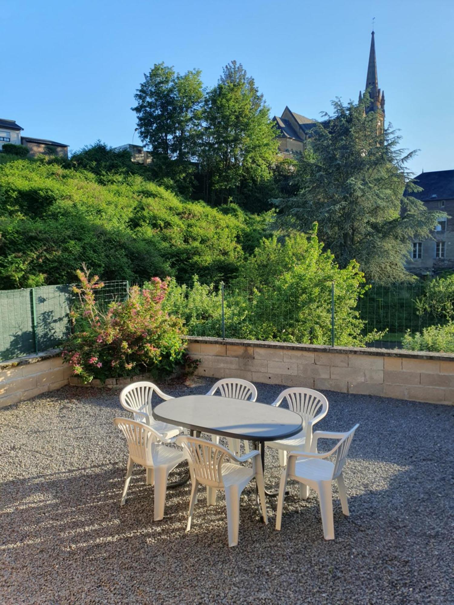 gite des jardiniers Fumay Chambre photo